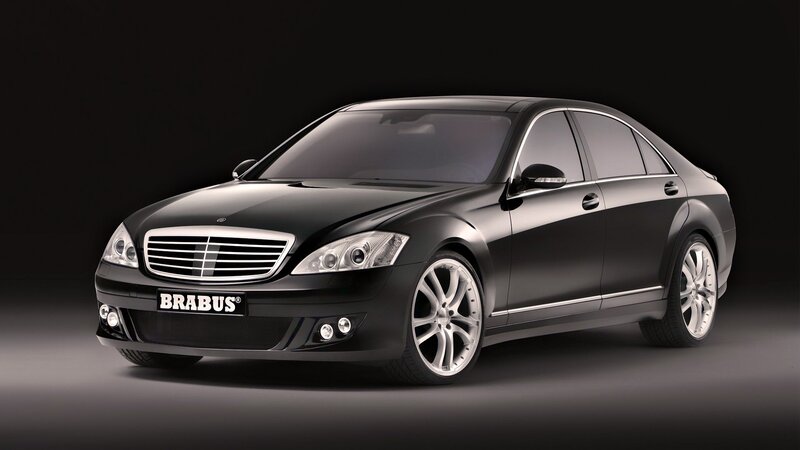 Black Brabus Mercedes-Benz S-Class