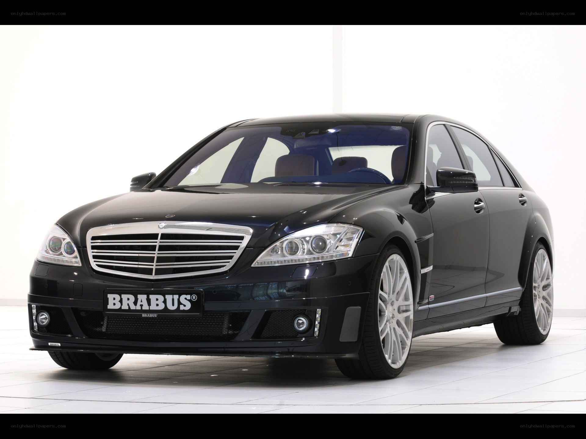 Black Brabus Mercedes-Benz S-Class