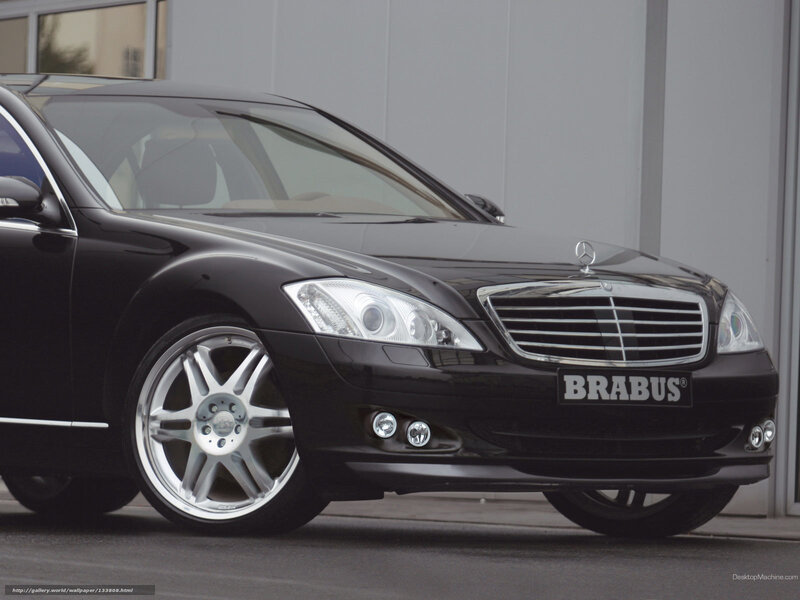 Black Brabus Mercedes