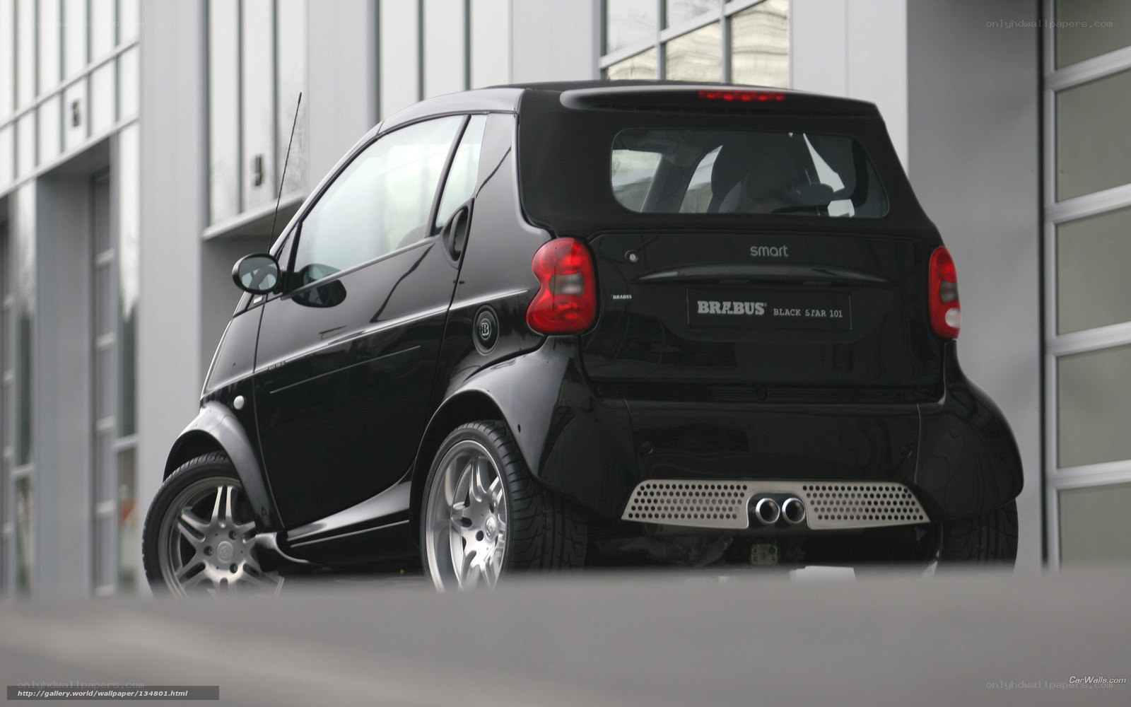 Black Brabus Smart Fortwo