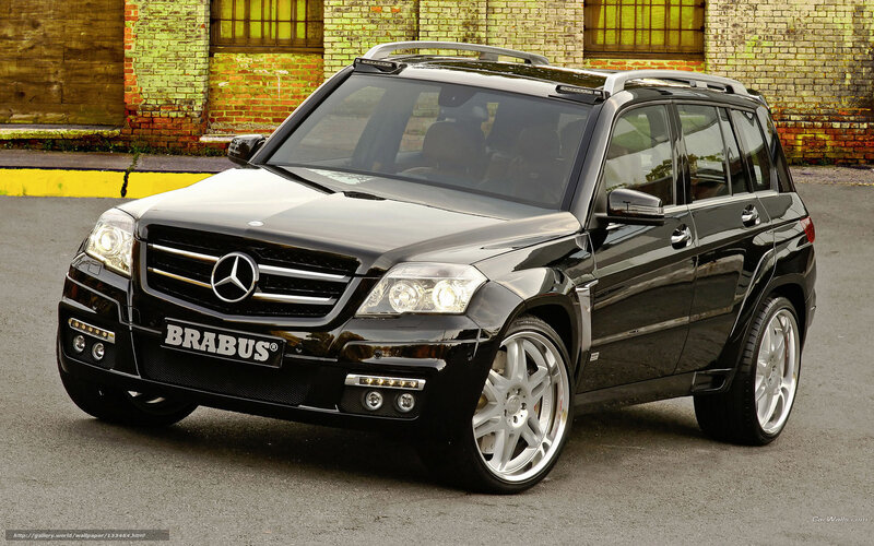 Black Brabus Suv — Dramatic