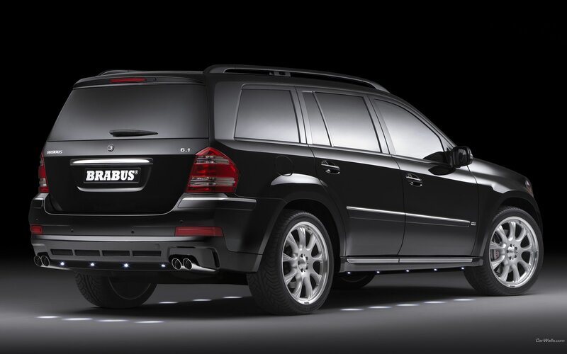 Black Brabus Suv — Photograph