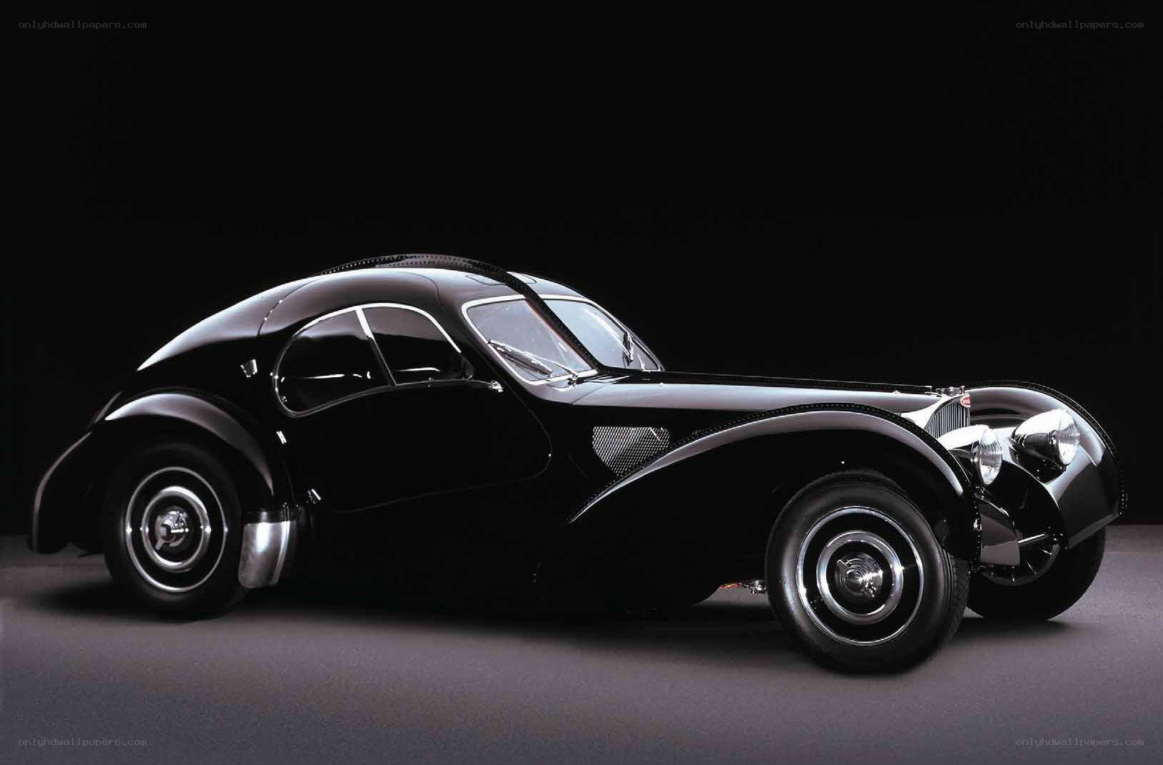 Black Bugatti Type 57S
