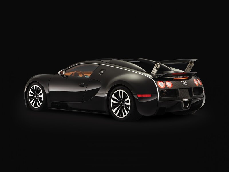 Black Bugatti Veyron