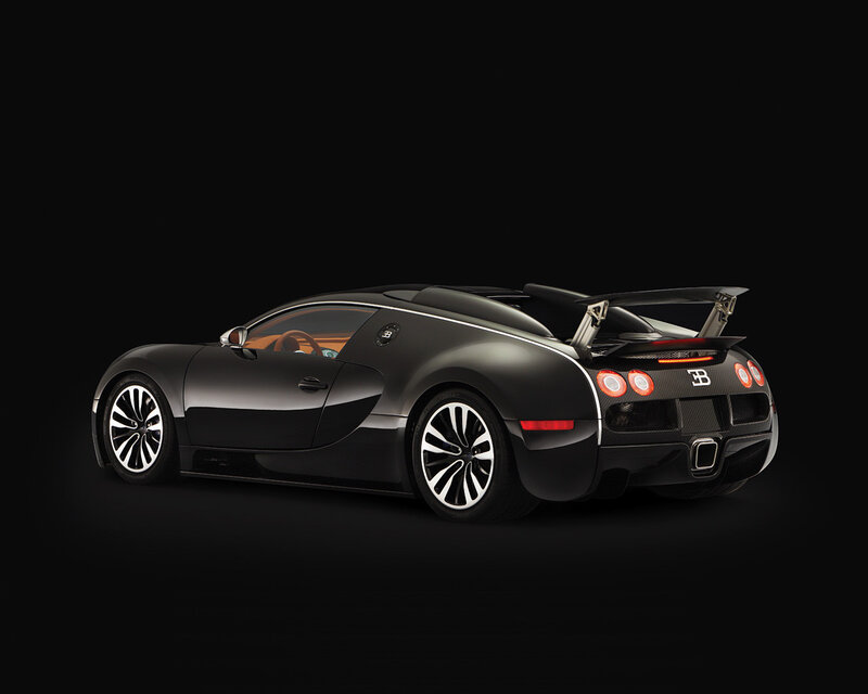 Black Bugatti Veyron — Taillights