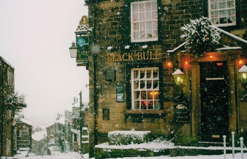 Black Bull Pub in Snow