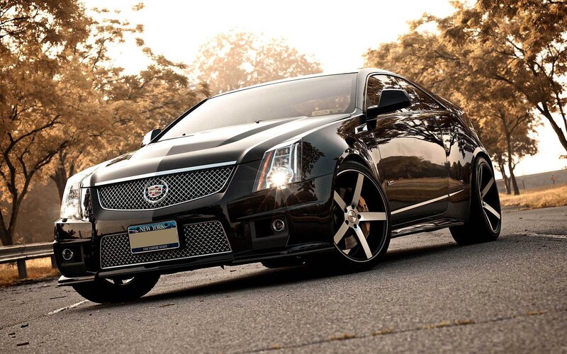 Black Cadillac CTS-V Coupe