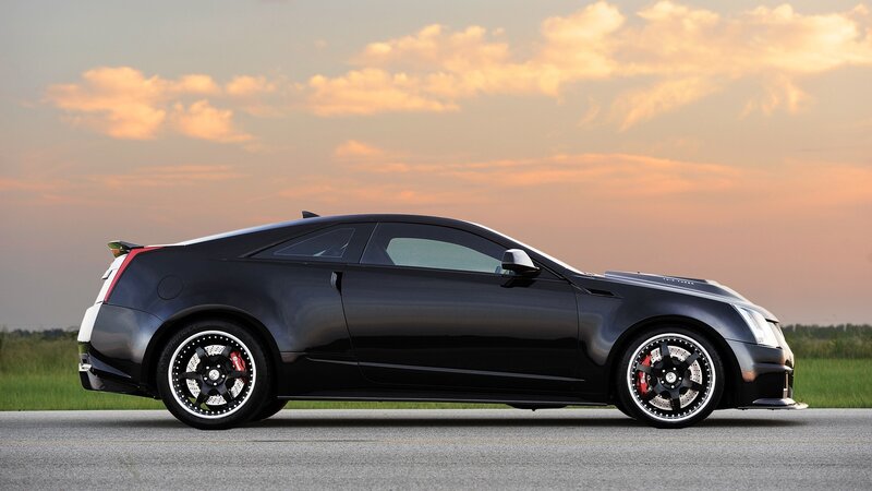Black Cadillac CTS-V Coupe