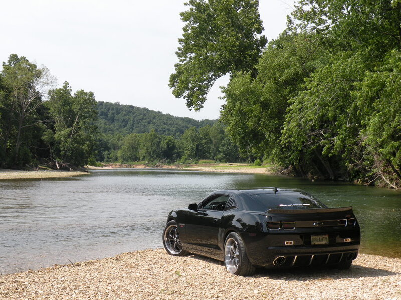 Black Camaro by River