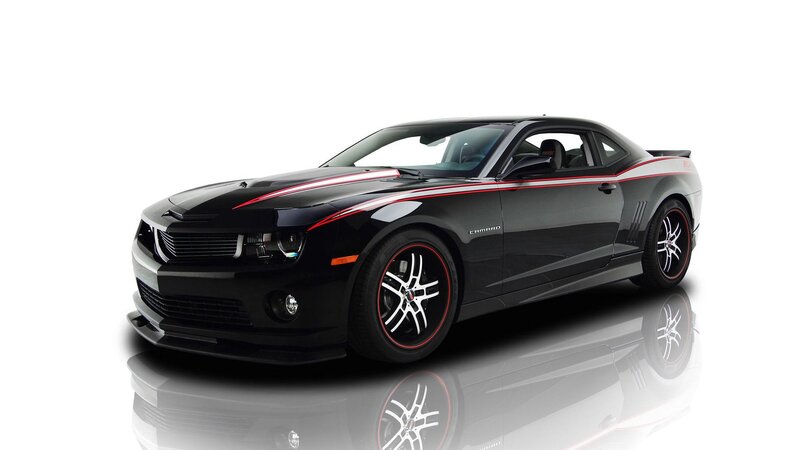 Black Camaro Car — Neutral, Photograph, Stripes