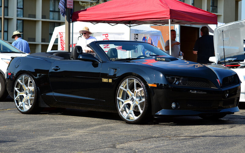 Black Camaro Convertible — Outdoor