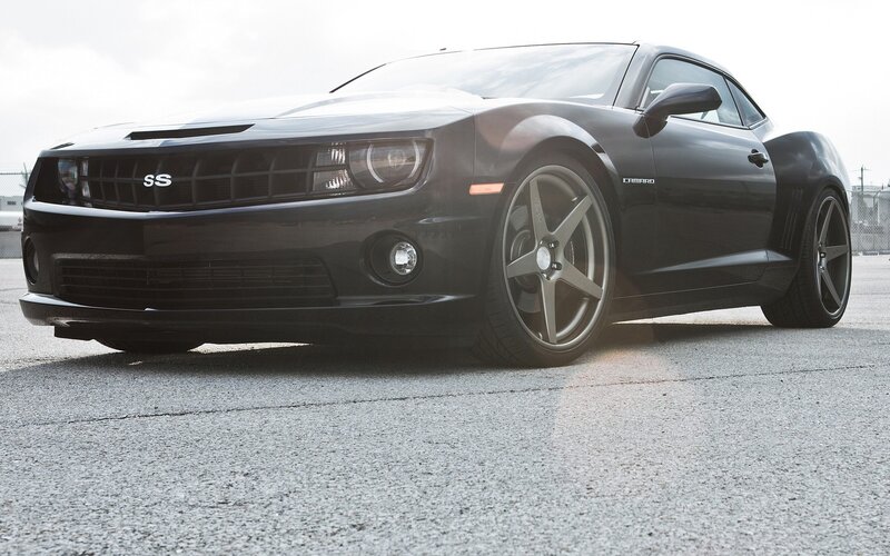 Black Camaro SS sports car