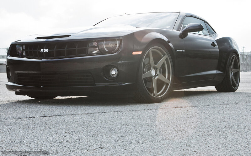 Black Camaro SS sports car
