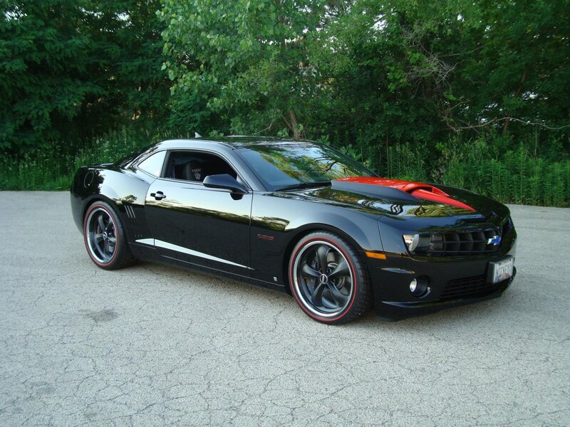 Black Camaro with Red Hood
