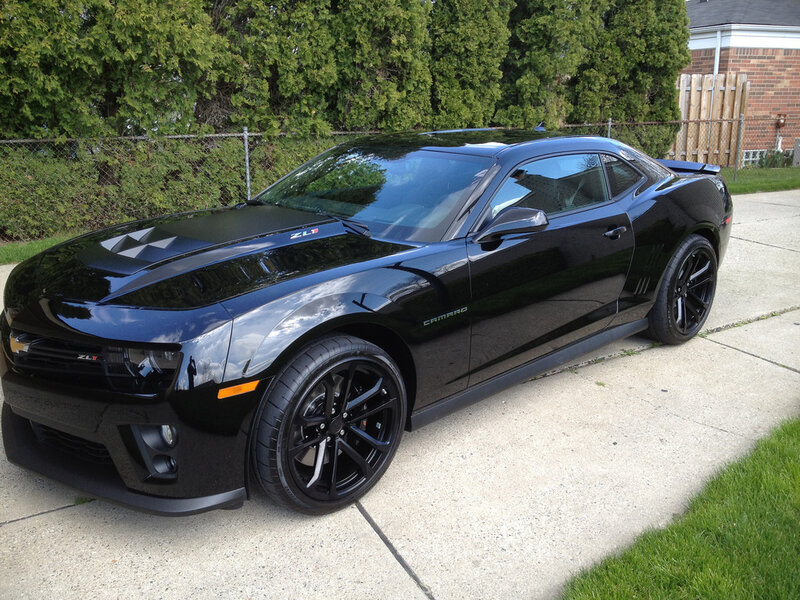 Black Camaro Zl1 — Calm