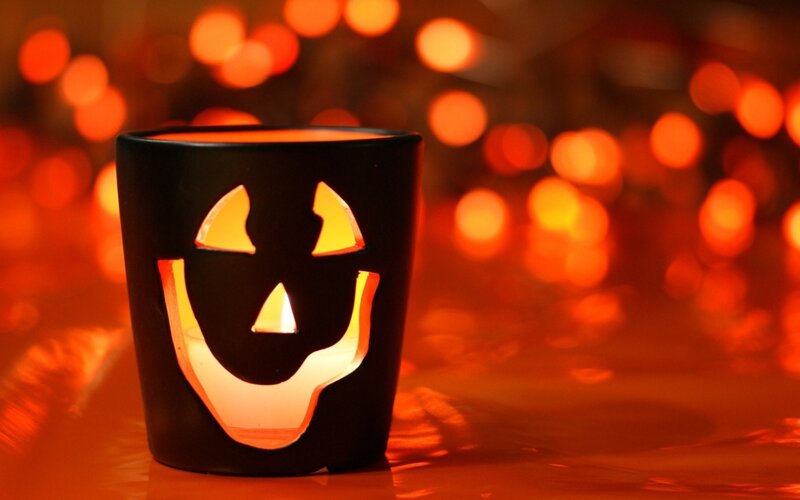 Black Candle Holder Jack-o-lantern