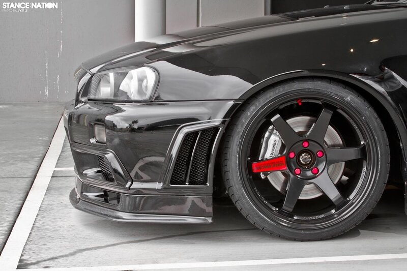black car front wheel