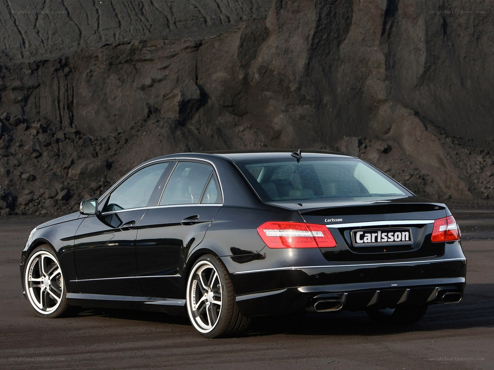 black car with custom wheels