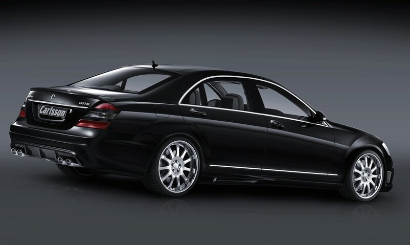 black car with custom wheels