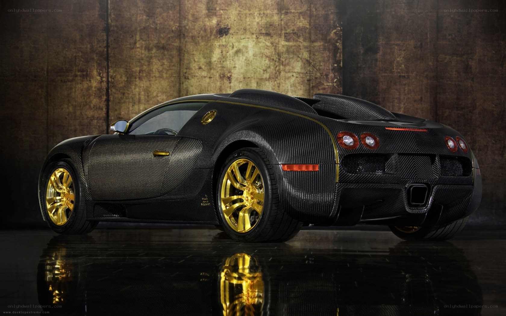Black carbon Bugatti Veyron