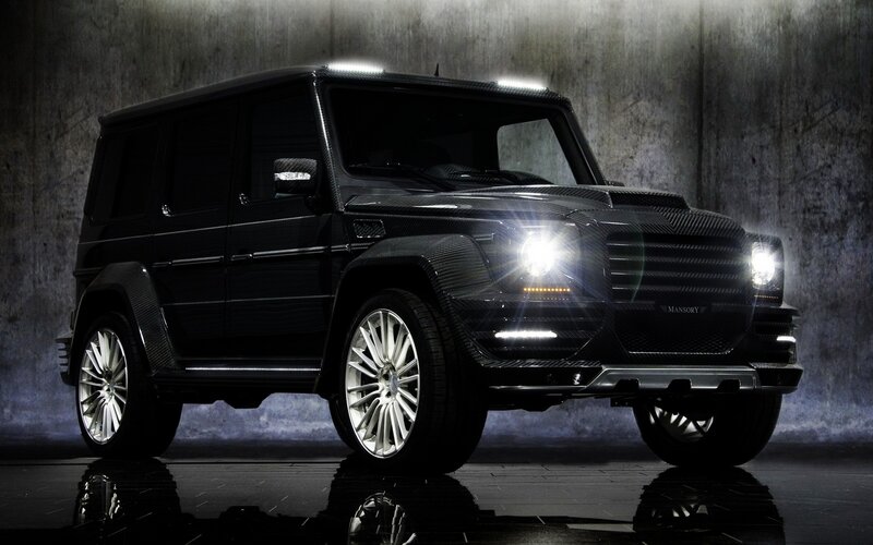 black carbon-fiber G-Wagon