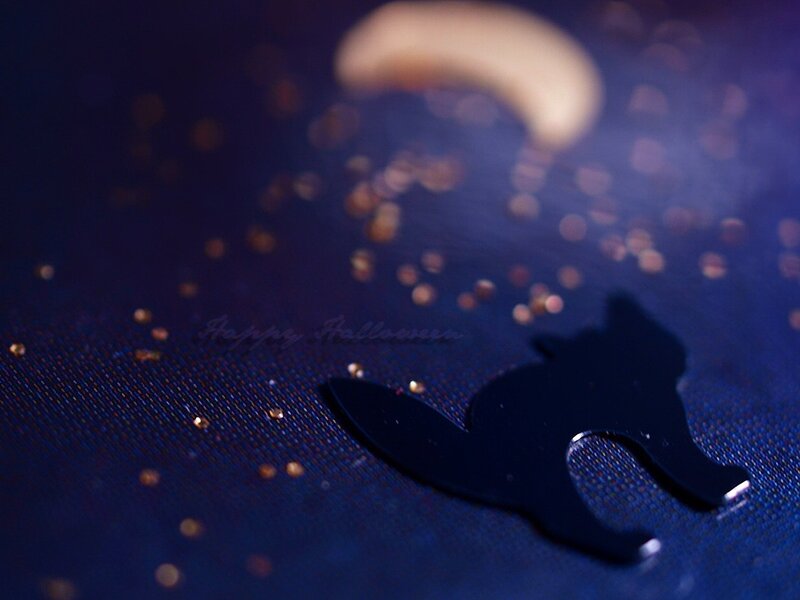 Black Cat Silhouette — Blue
