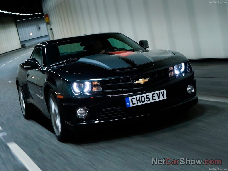 Black Chevrolet Camaro — Dynamic, Night