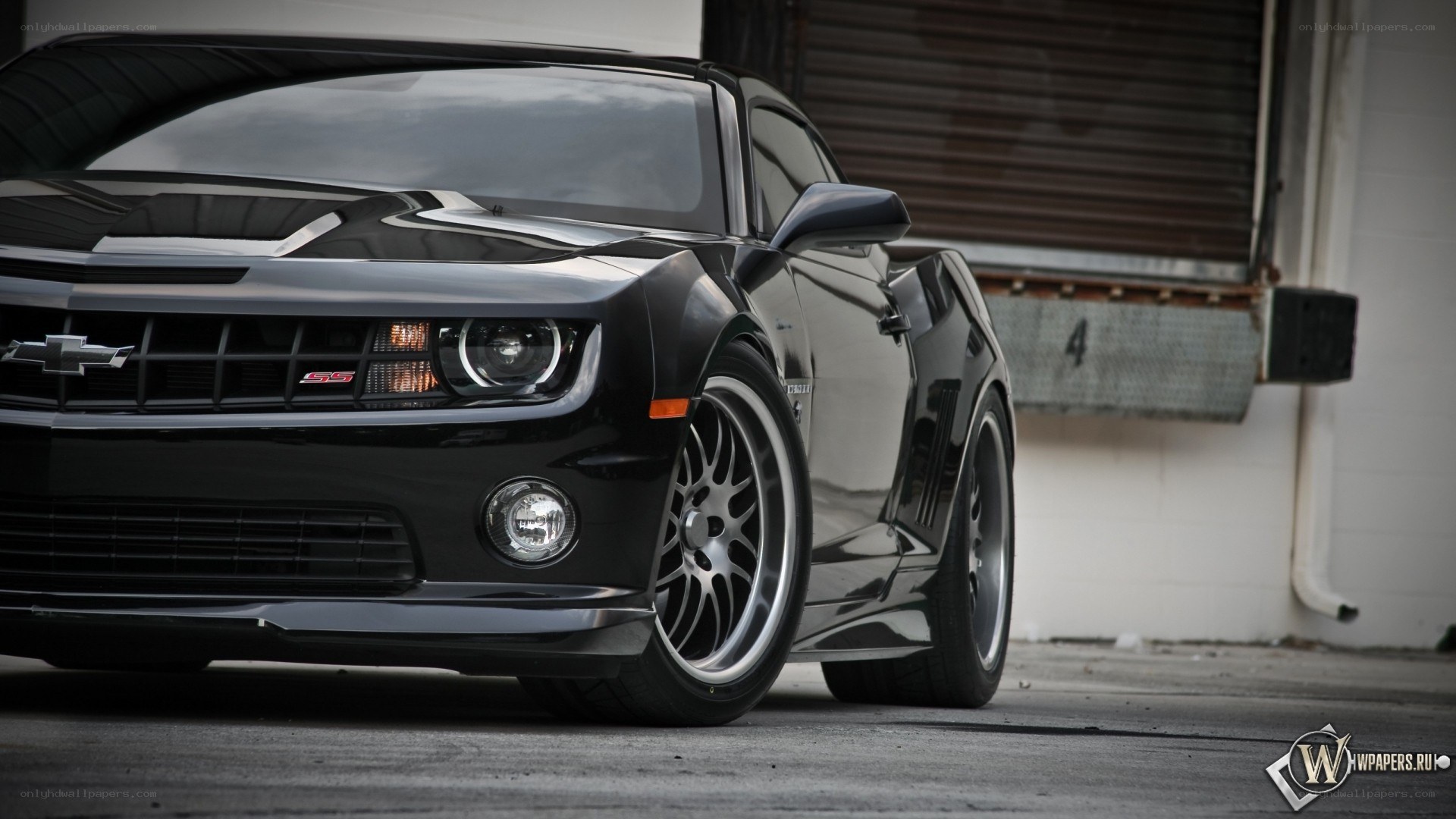 black chevrolet camaro ss