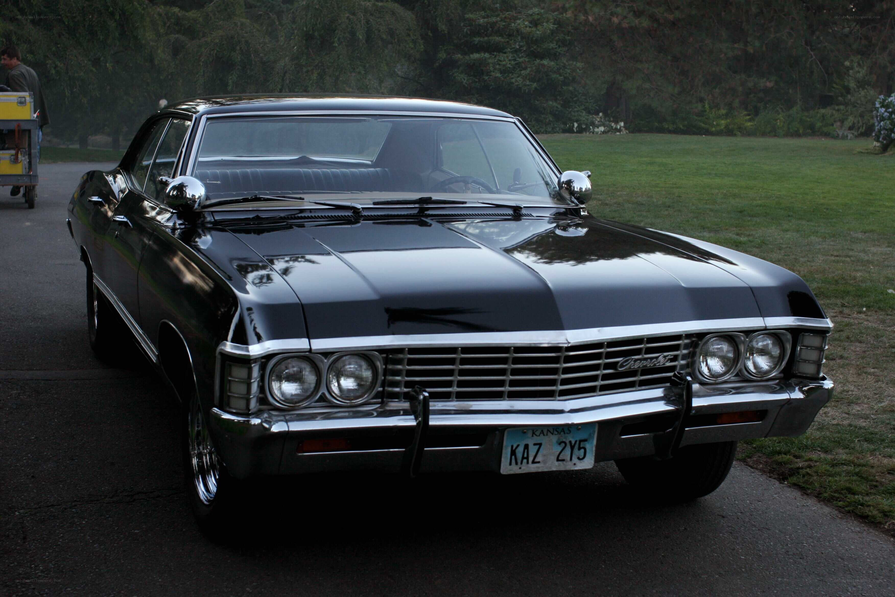 black chevrolet impala classic