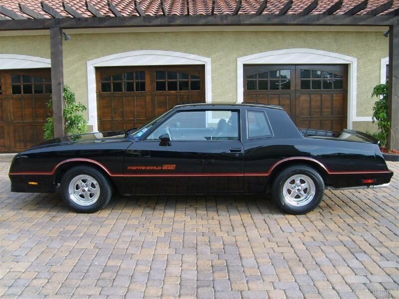 Black Chevrolet Monte Carlo — Calm, Afternoon, Photograph