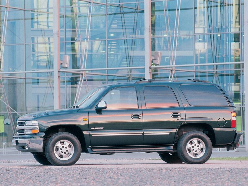 black chevrolet tahoe suv