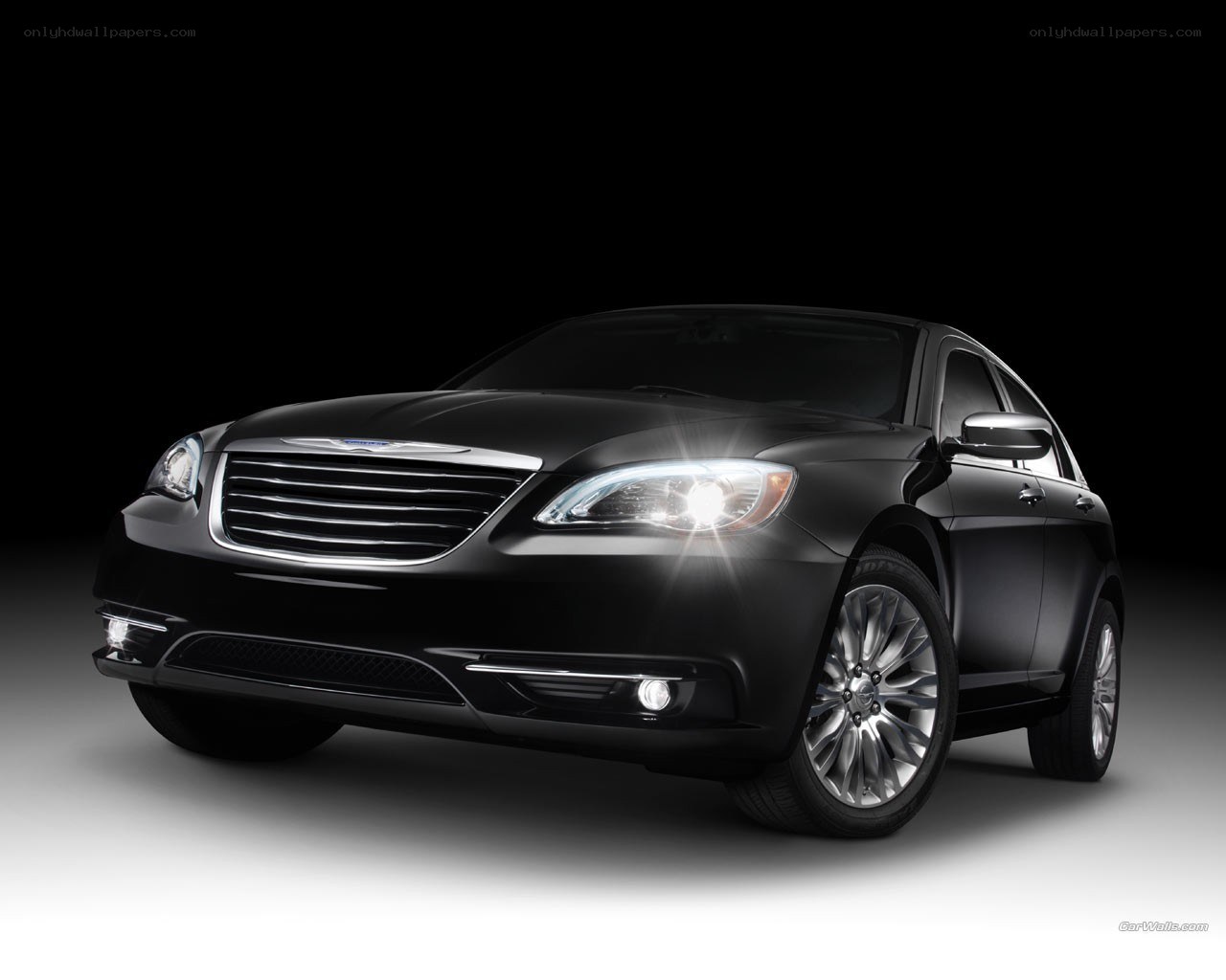 black chrysler 200 sedan