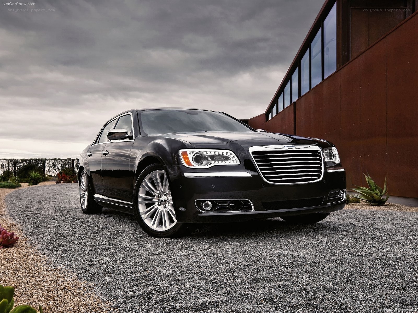 black chrysler 300 luxury sedan