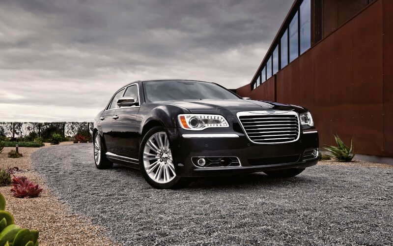 black chrysler 300 sedan