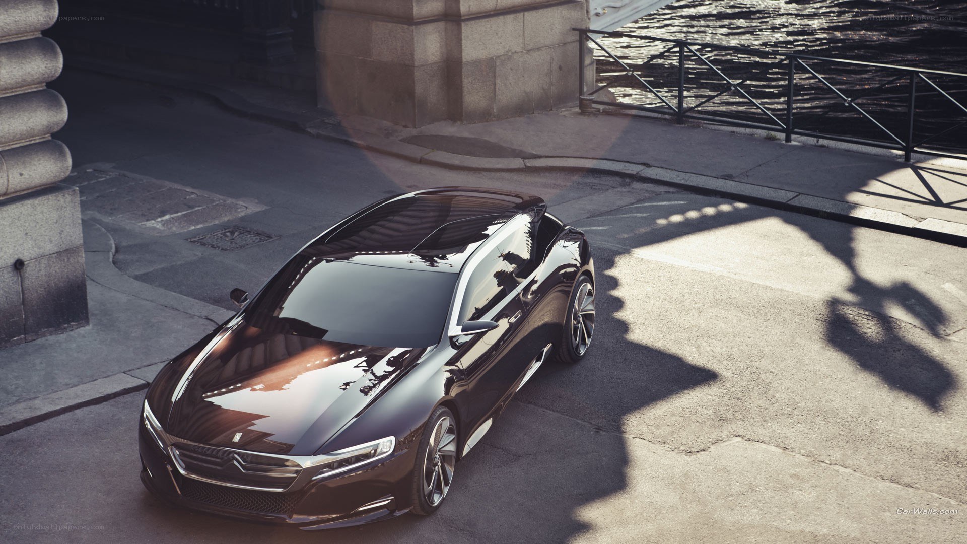 Black Citroën concept car