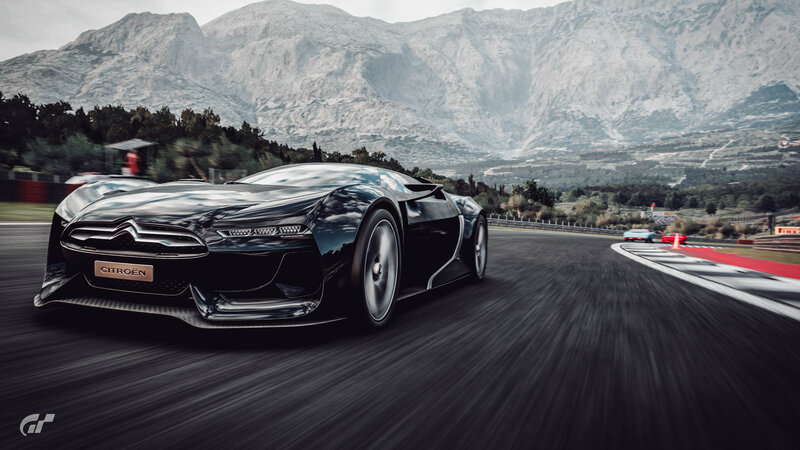 Black Citroen Concept Car — Dynamic