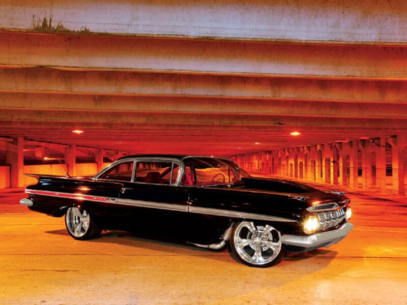 Black Classic Car — Dramatic, Night