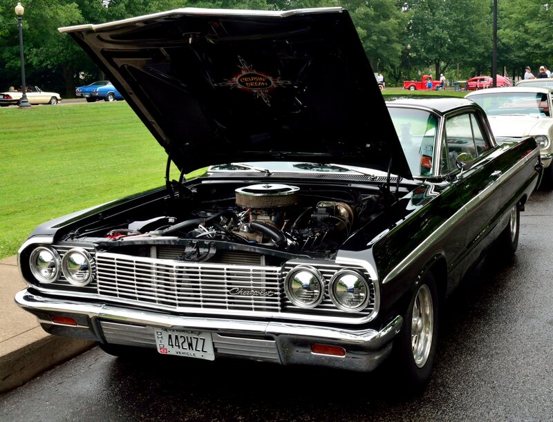 Black Classic Chevrolet — Calm