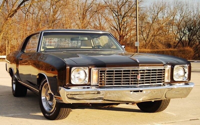 Black Classic Muscle Car — Calm, Autumn