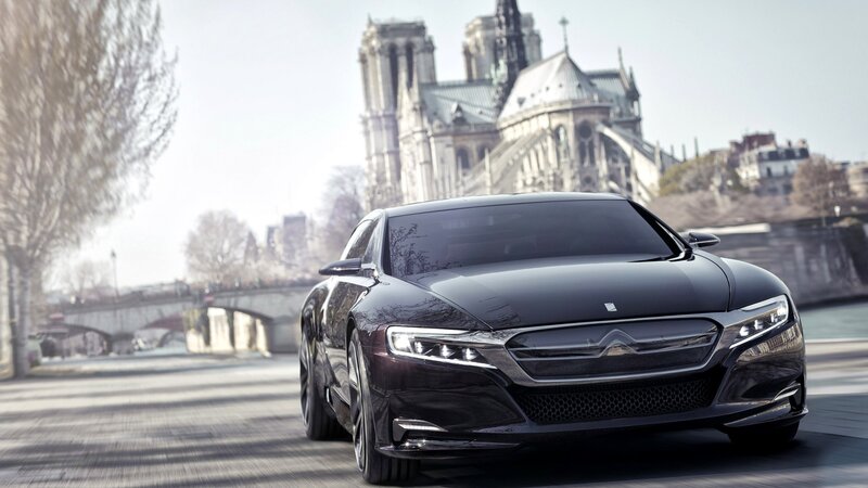 Black Concept Car — Dramatic, Afternoon, 3d Render, Notre-dame Cathedral