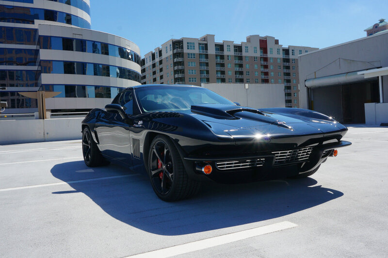 Black Corvette C3 — Dramatic
