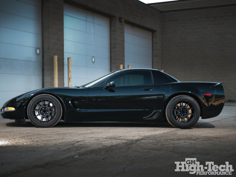 Black Corvette C5 — Dramatic