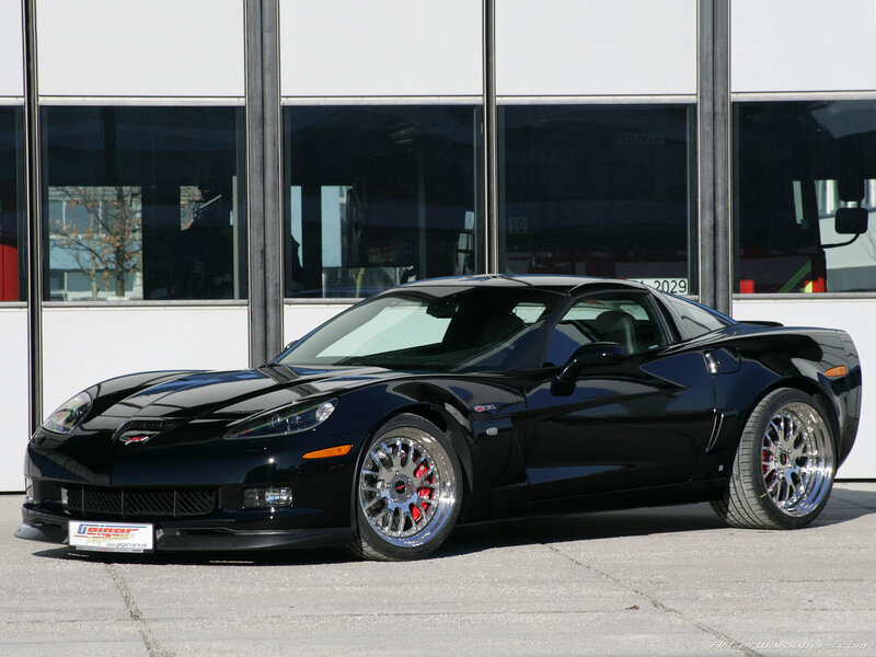 Black Corvette C6 — Calm