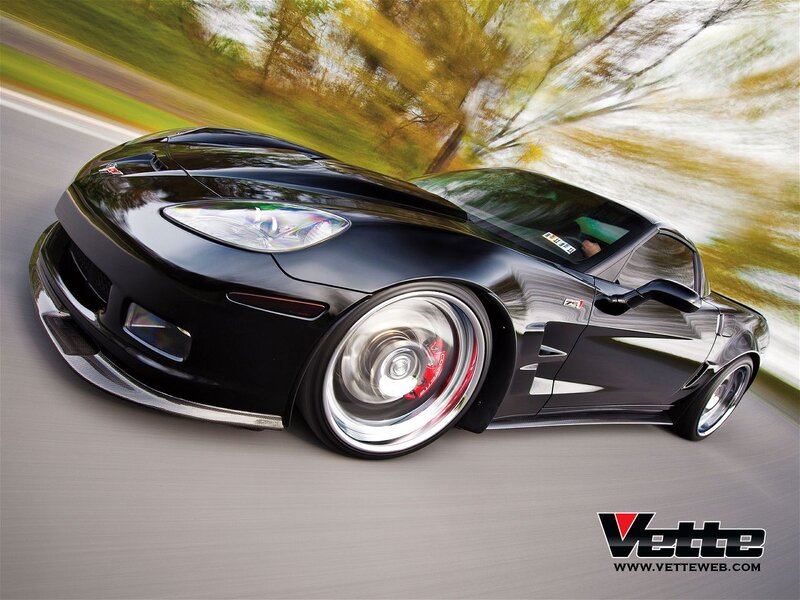 Black Corvette Car — Dynamic