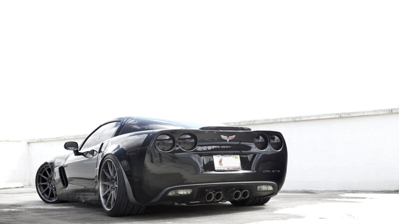 black corvette sports car