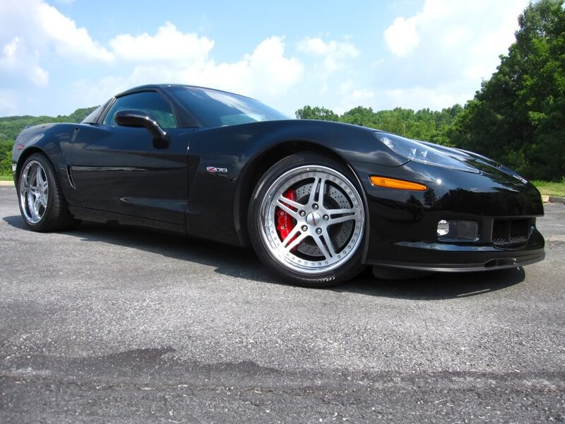 Black Corvette Z06 — Calm