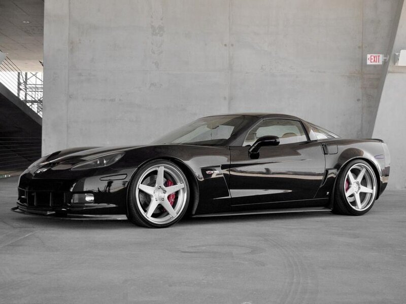 Black Corvette Z06