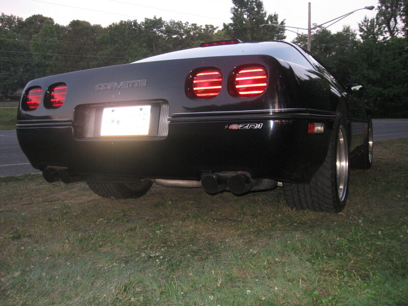 Black Corvette Zr1