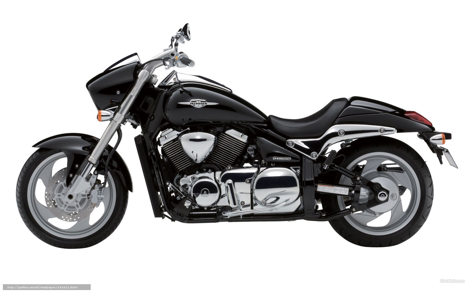 black cruiser motorcycle