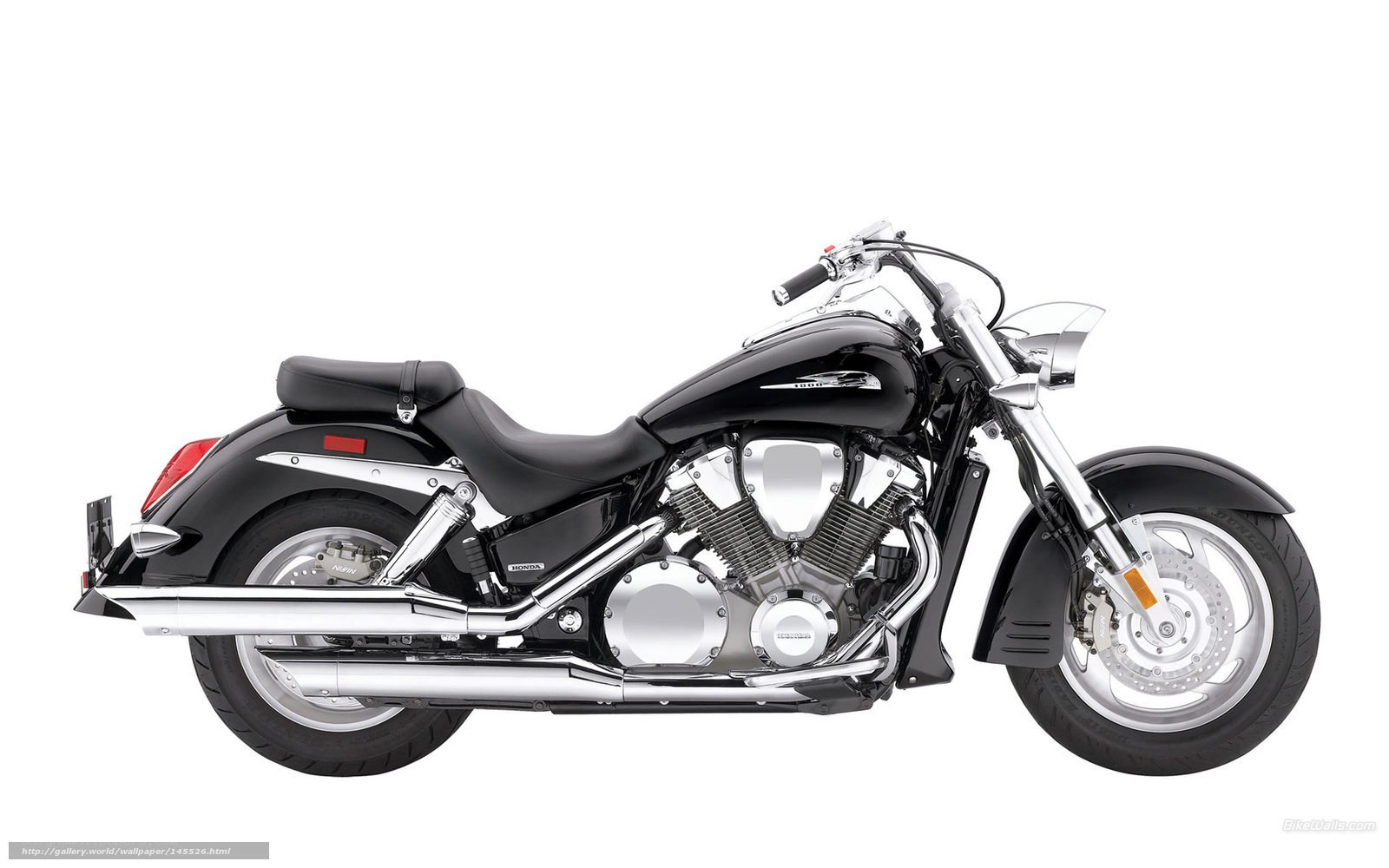 black cruiser motorcycle